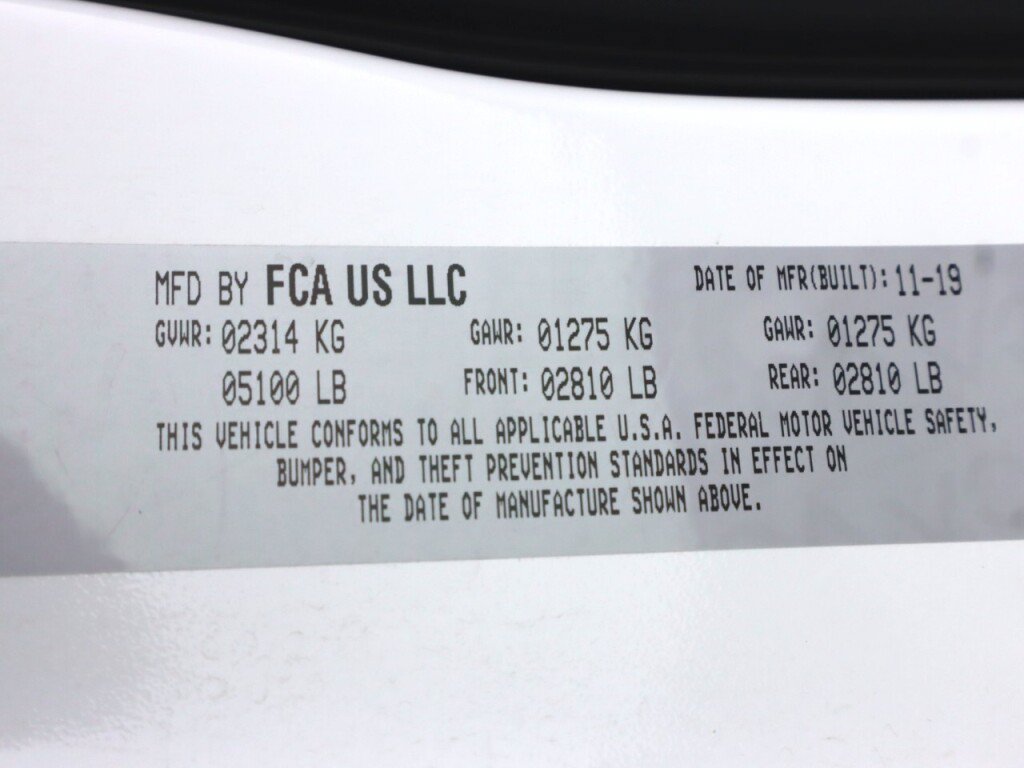 Used 2019 Dodge Charger SXT RWD image 38