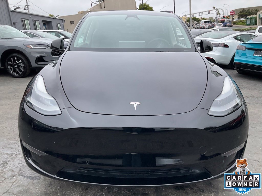 Used 2022 Tesla Model Y Performance AWD/4WD image 2