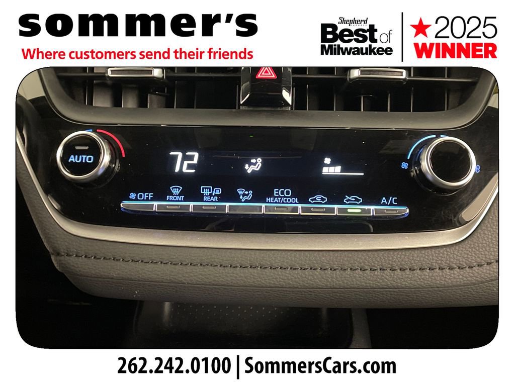 Used 2022 Toyota Corolla SE image 16