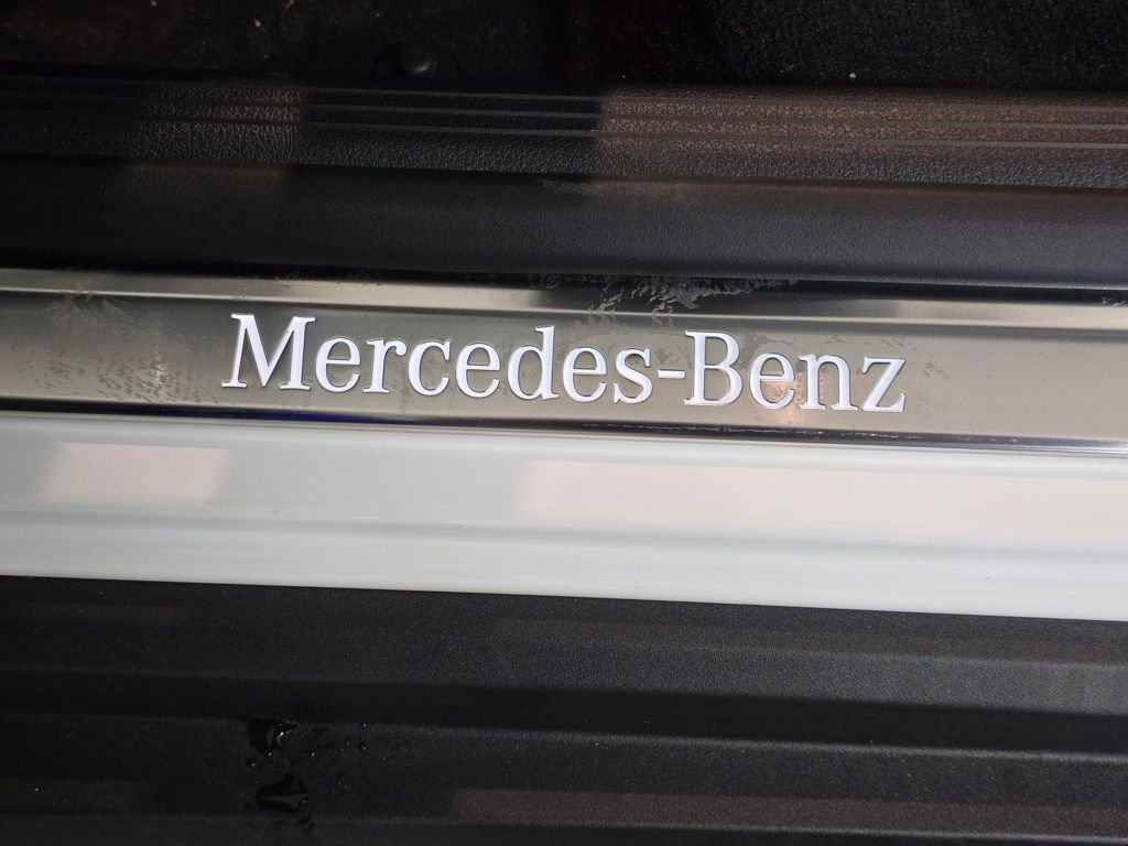 New 2026 Mercedes-Benz GLC 300 4MATIC image 17