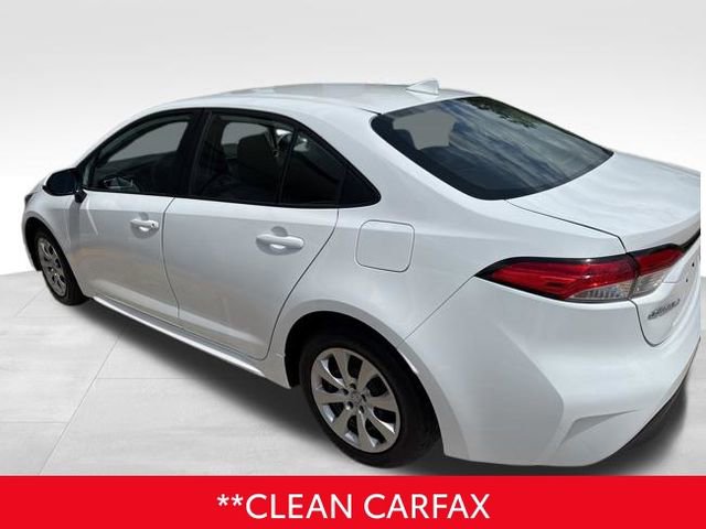 Used 2024 Toyota Corolla LE image 2