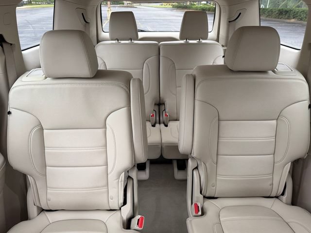 Used 2023 GMC Acadia Denali AWD/4WD image 29