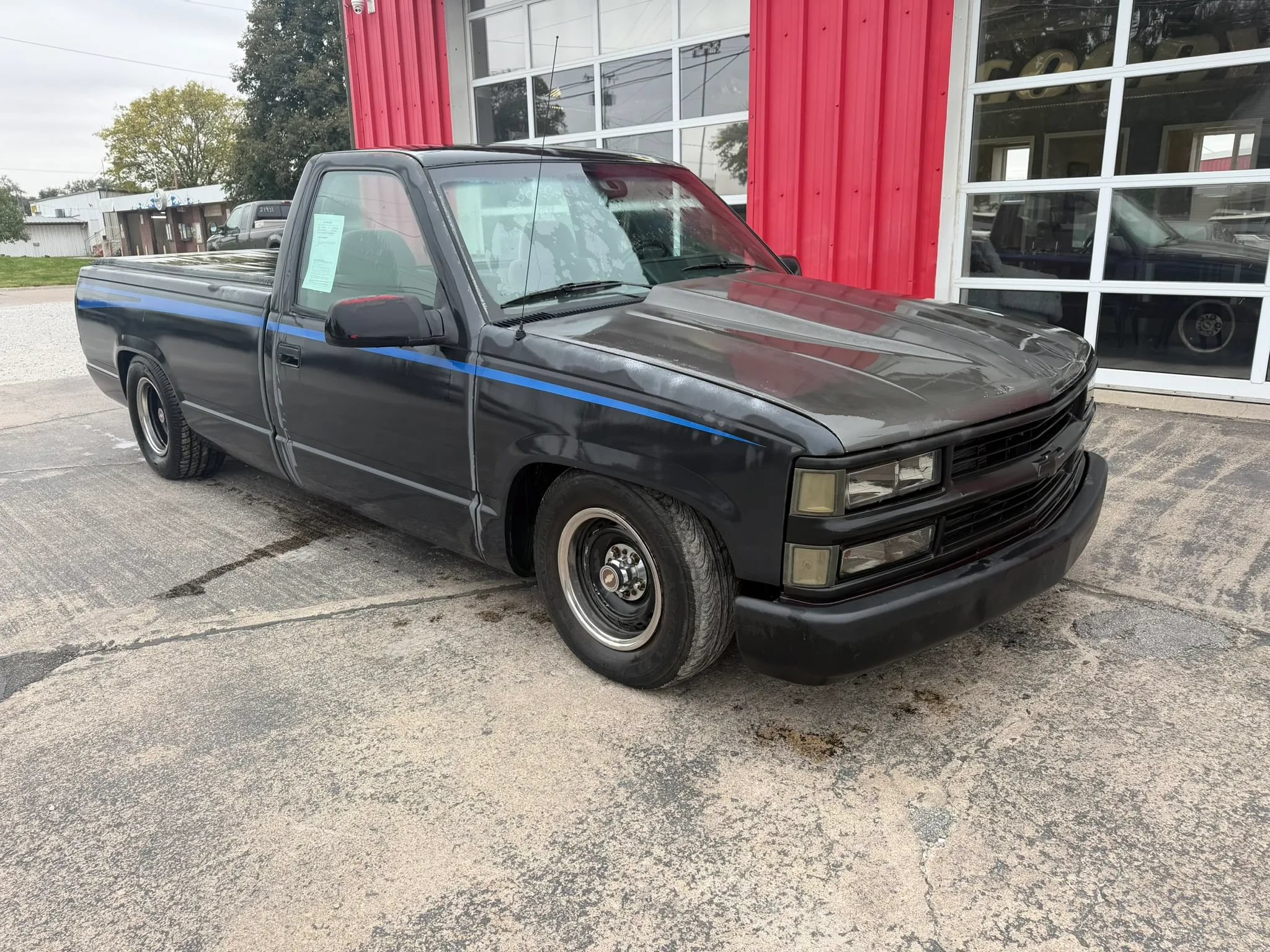 Used 1994 Chevrolet Silverado 1500 2WD Regular Cab image 2