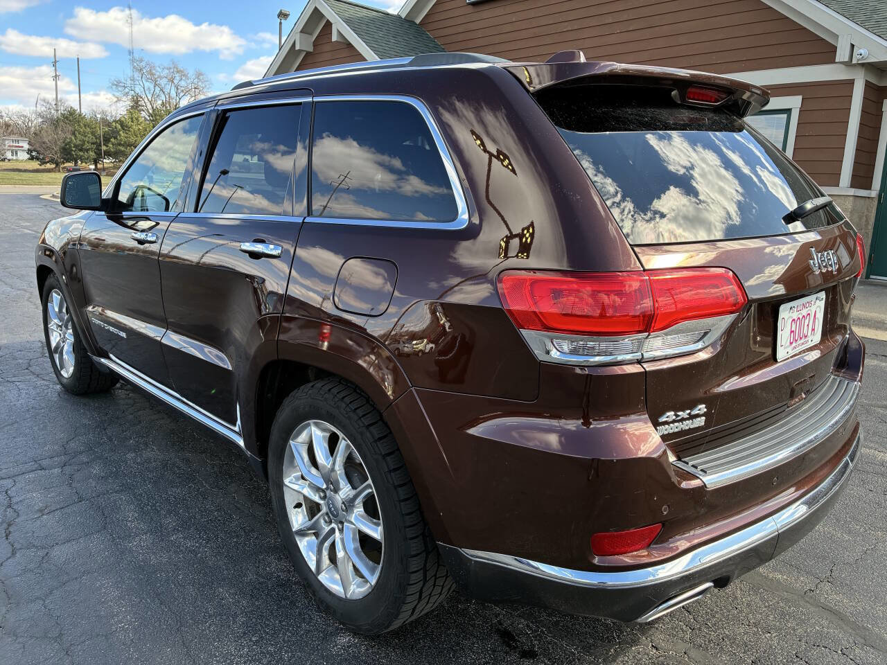 Used 2014 Jeep Grand Cherokee Summit AWD/4WD image 7