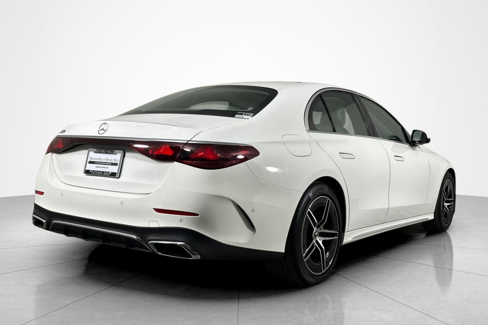 Used 2025 Mercedes-Benz E 350 Sedan image 5