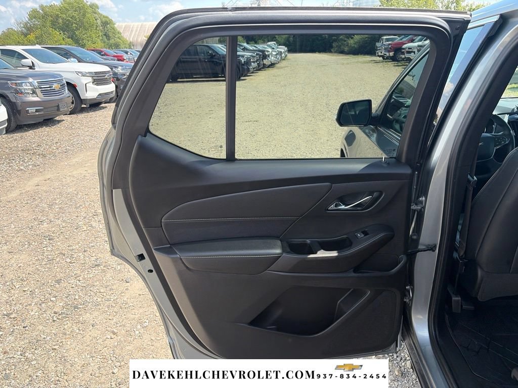 Used 2023 Chevrolet Traverse Premier AWD/4WD image 18