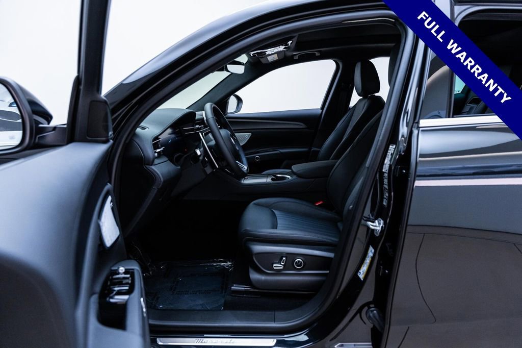 Used 2024 Maserati Grecale GT image 21