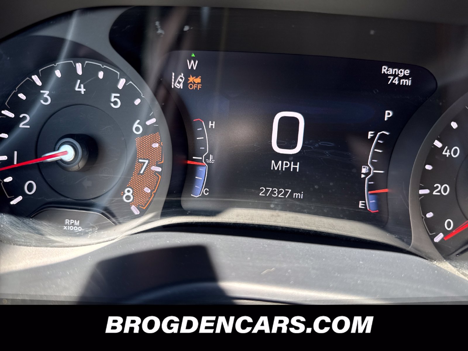 Used 2025 Jeep Compass Latitude w/ Convenience Group AWD/4WD image 10