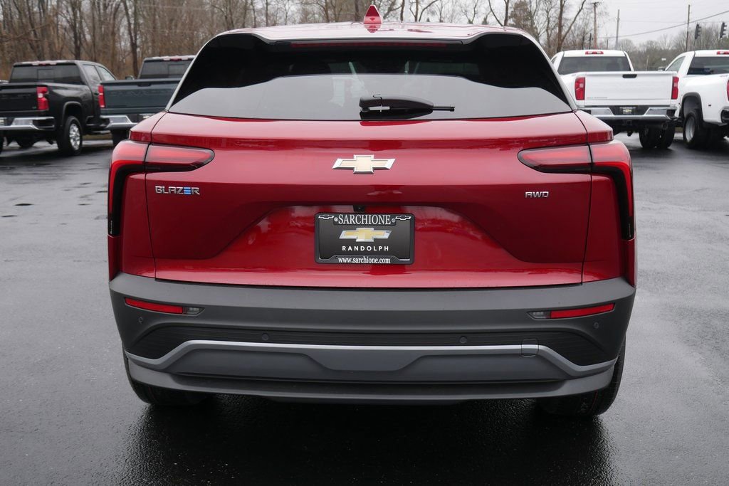 New 2025 Chevrolet Blazer EV LT image 30