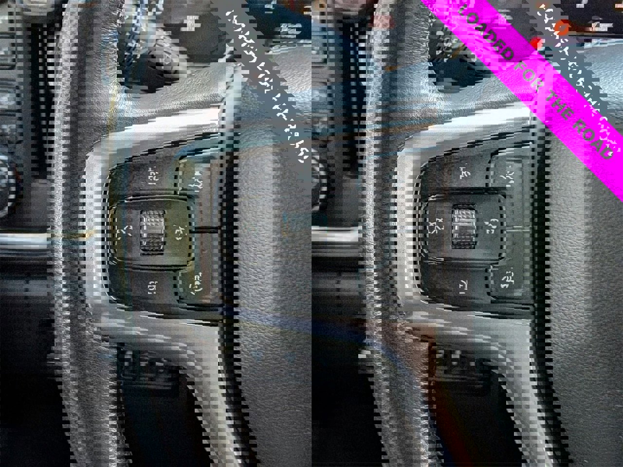 Used 2020 Chevrolet Silverado 2500 LTZ w/ LTZ Premium Package image 11