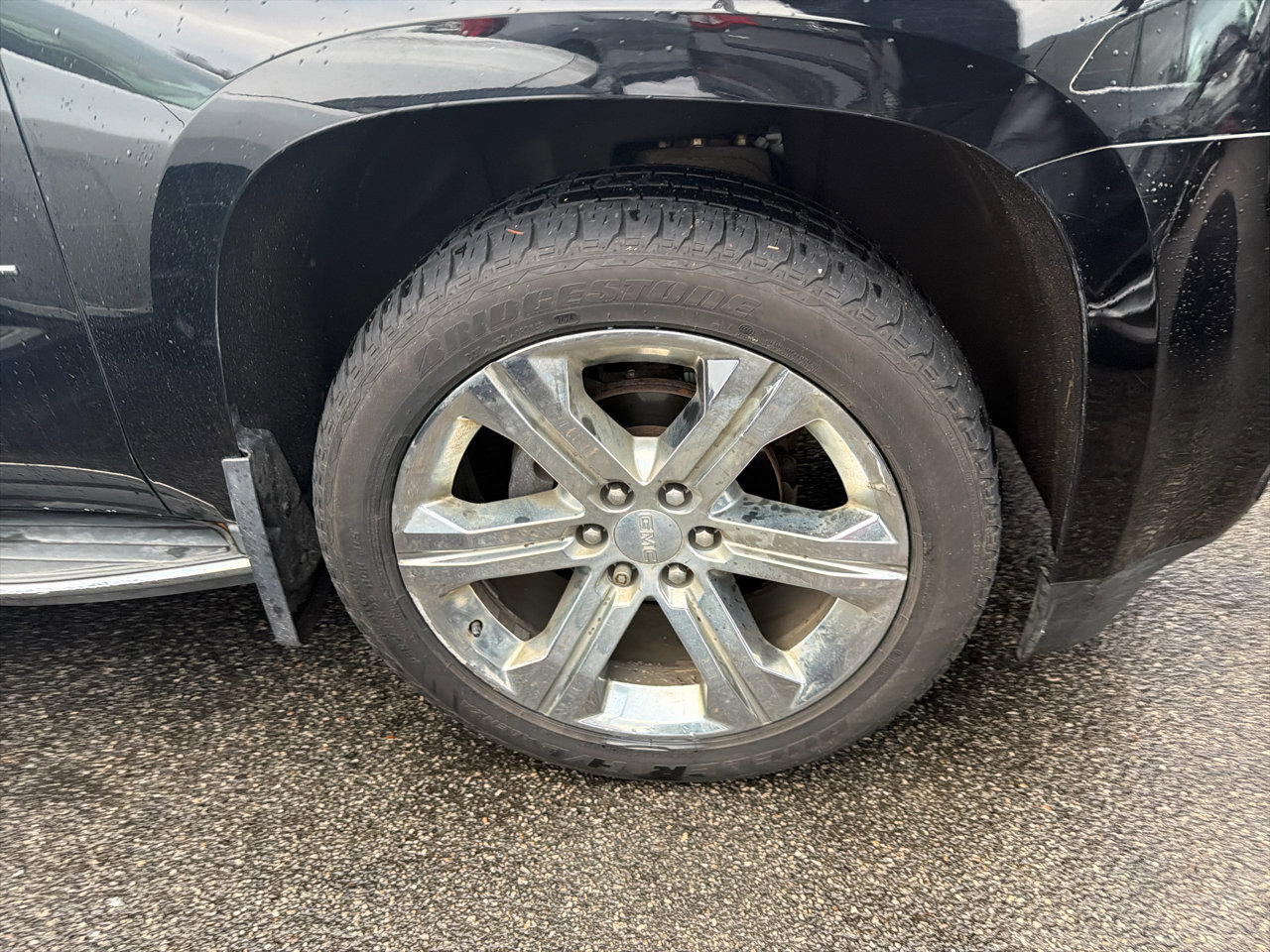 Used 2016 GMC Yukon XL SLT w/ Open Road Package image 4