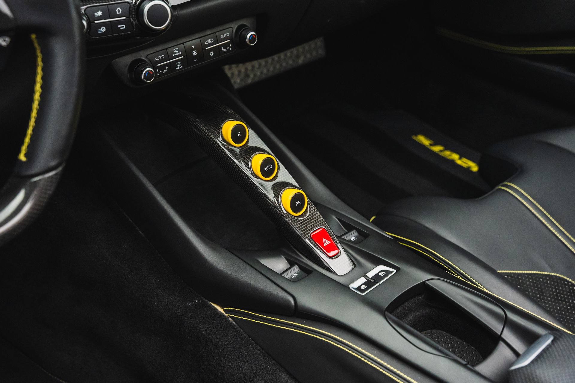 Used 2022 Ferrari 812 GTS RWD image 66