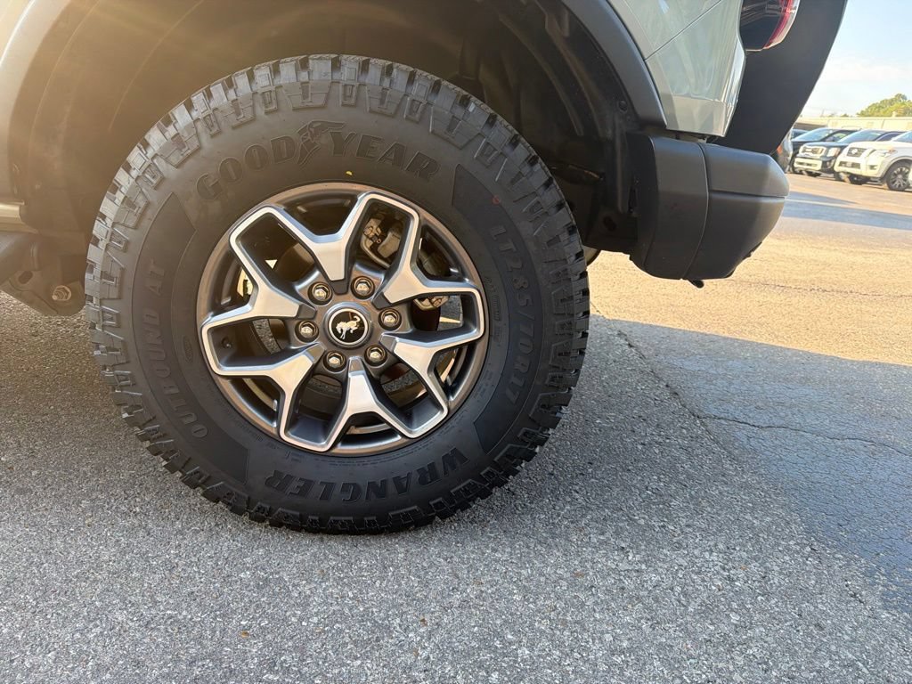 Used 2024 Ford Bronco Badlands AWD/4WD image 10