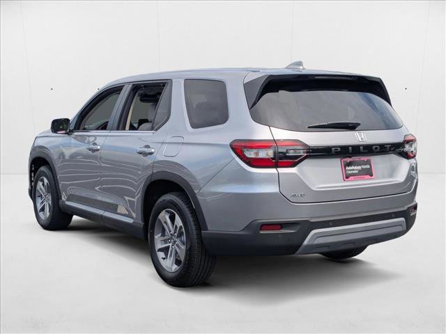 New 2025 Honda Pilot EX-L image 8