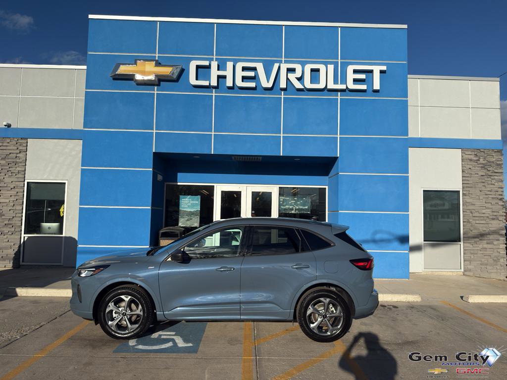 Used 2024 Ford Escape ST-Line w/ Tech Pack #1