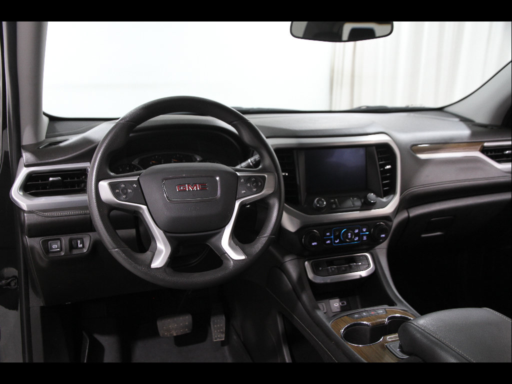 Certified 2022 GMC Acadia SLE FWD image 6