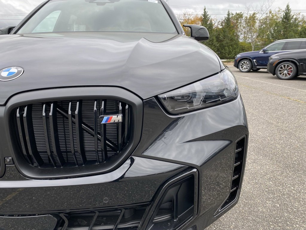 New 2026 BMW X5 M60i image 3