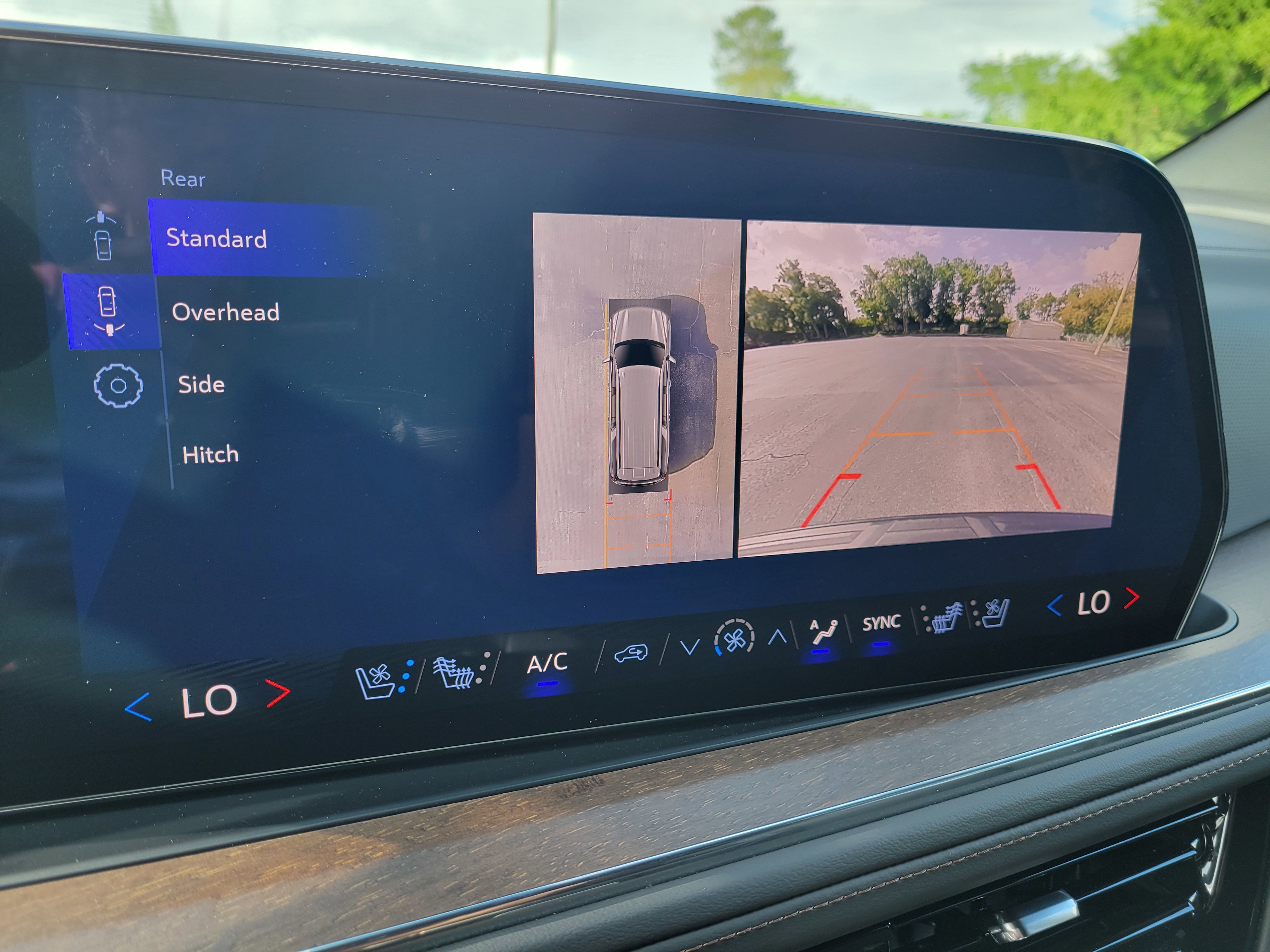 Certified 2025 Chevrolet Suburban High Country image 25