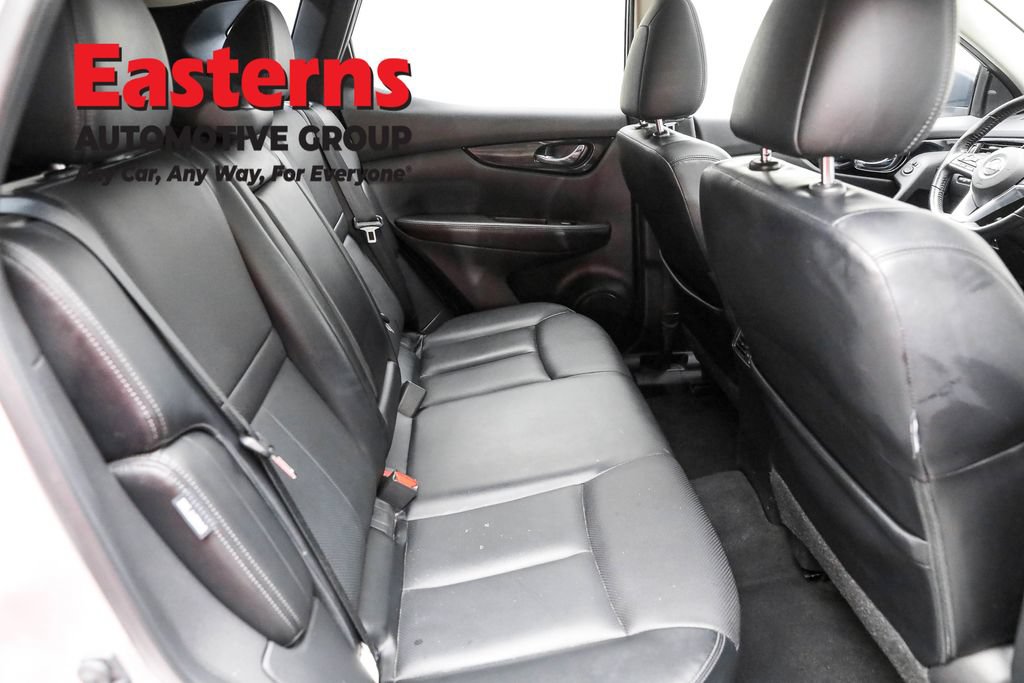Used 2022 Nissan Rogue Sport SL w/ Premium Package AWD/4WD image 22