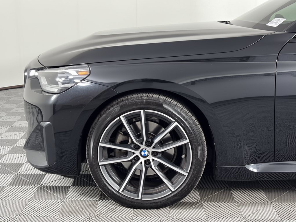 Certified 2024 BMW 230i Coupe w/ Convenience Package RWD image 13