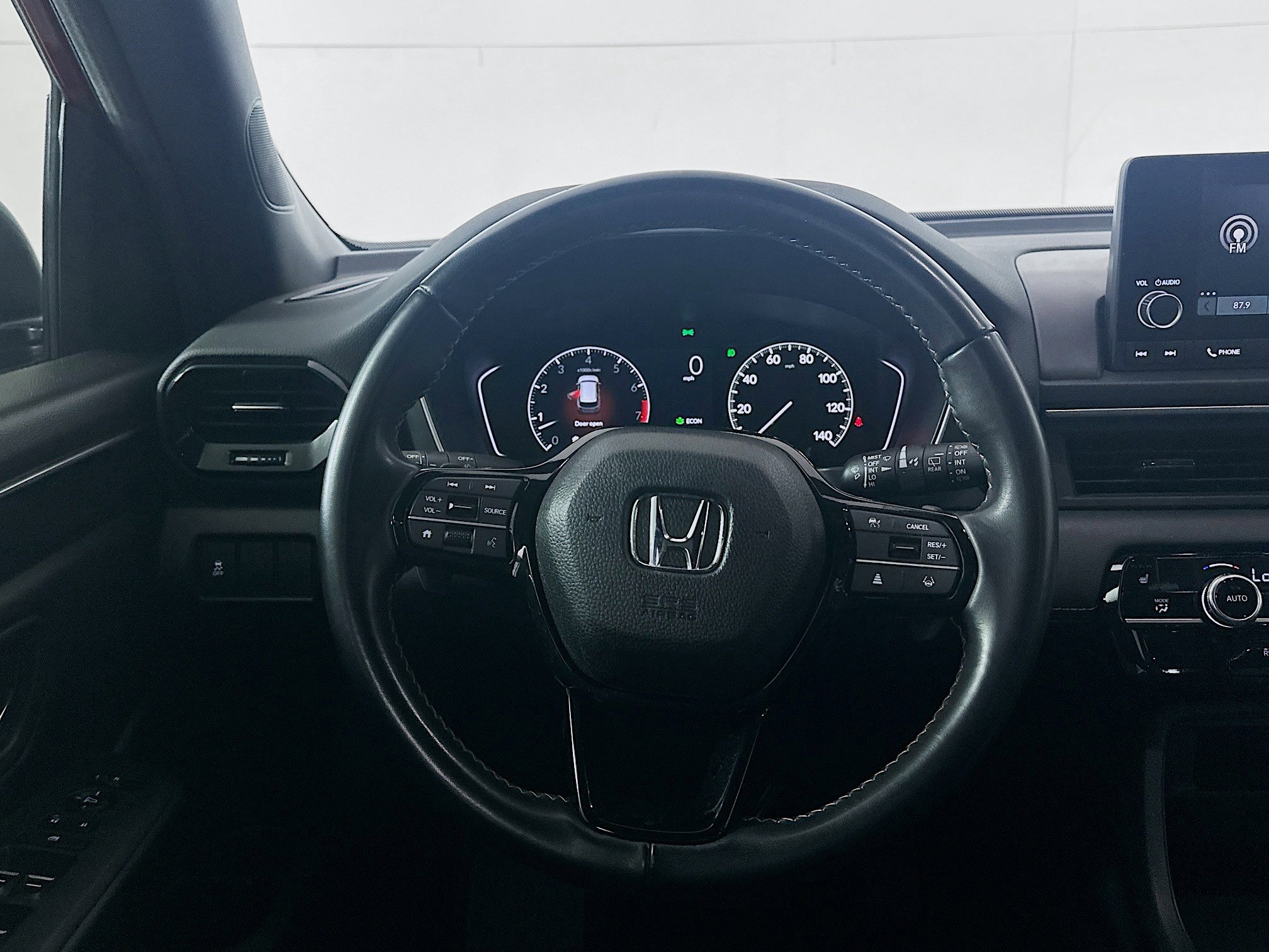 Used 2024 Honda Pilot Sport image 18
