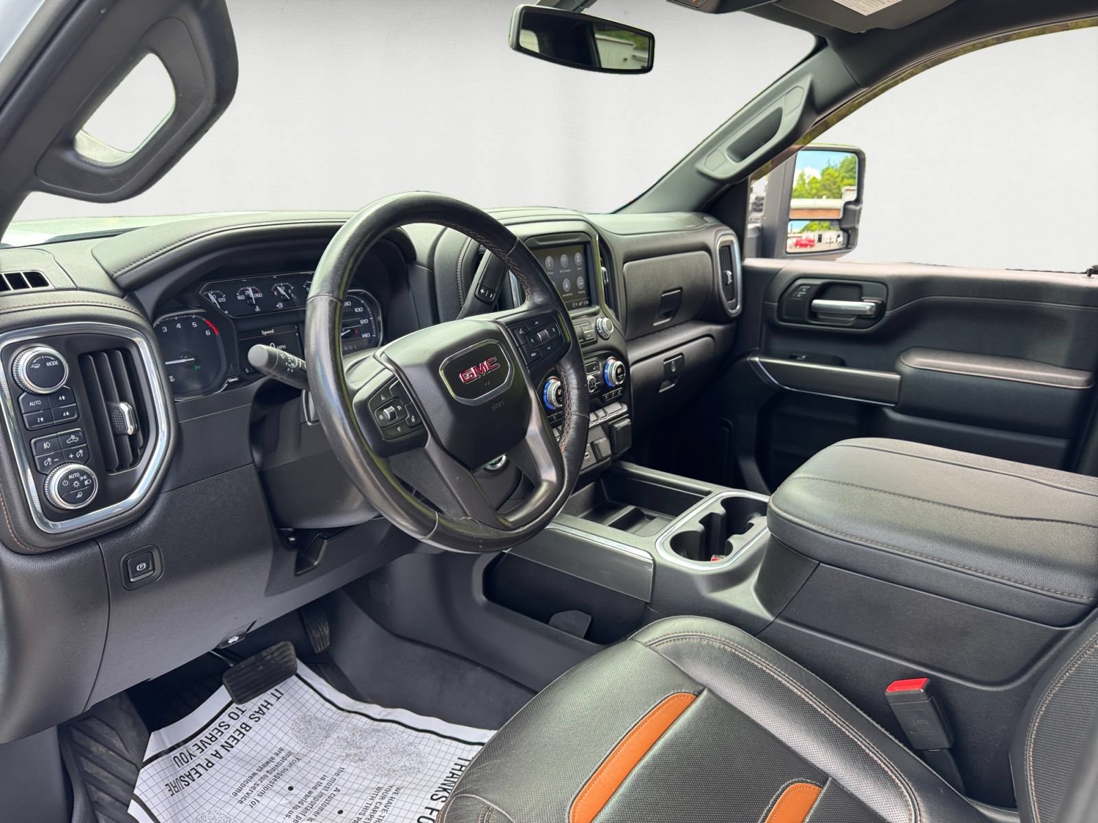 Used 2023 GMC Sierra 2500 AT4 AWD/4WD image 11