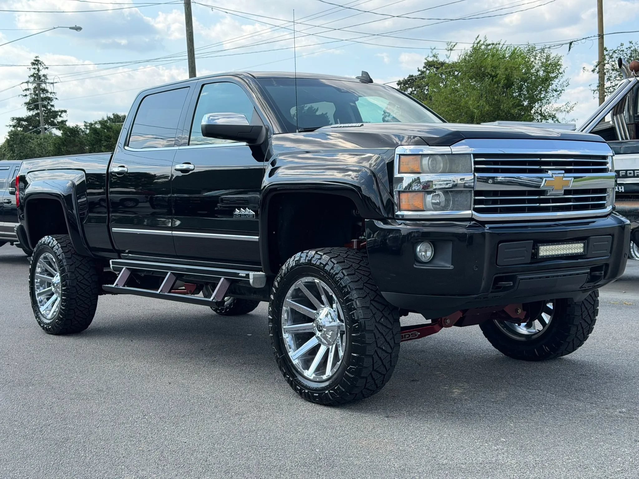 Used 2015 Chevrolet Silverado 2500 High Country w/ Duramax Plus Package AWD/4WD image 49