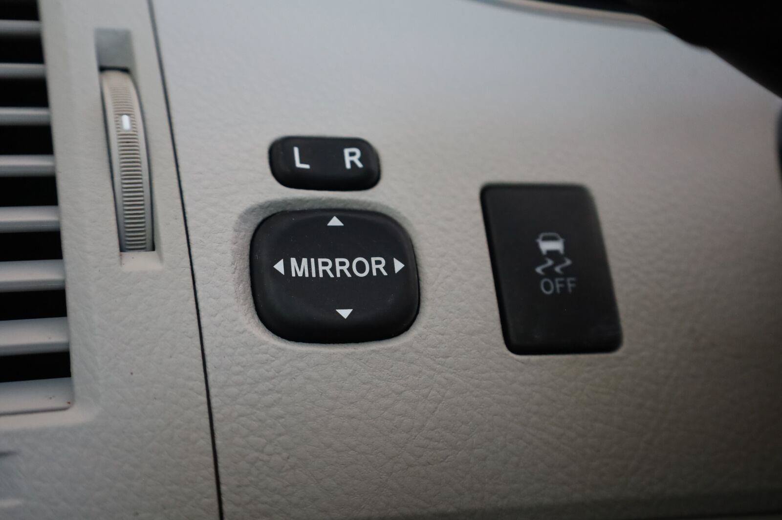 Used 2011 Toyota Avalon Limited FWD image 39