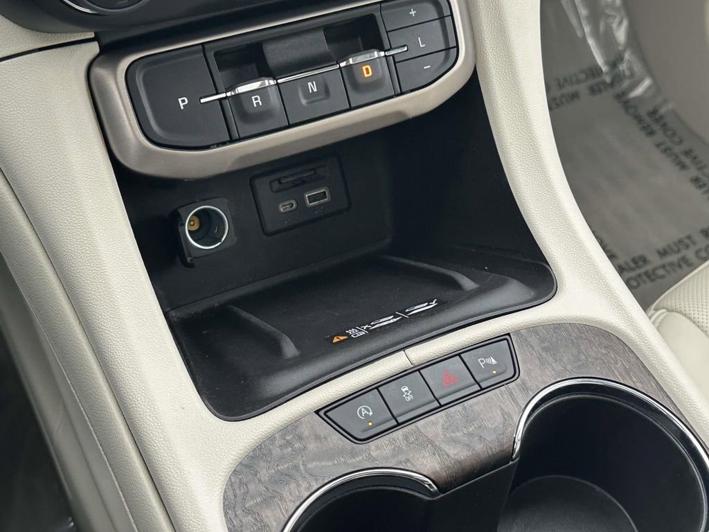 Certified 2023 GMC Acadia Denali w/ Denali Technology Package image 33