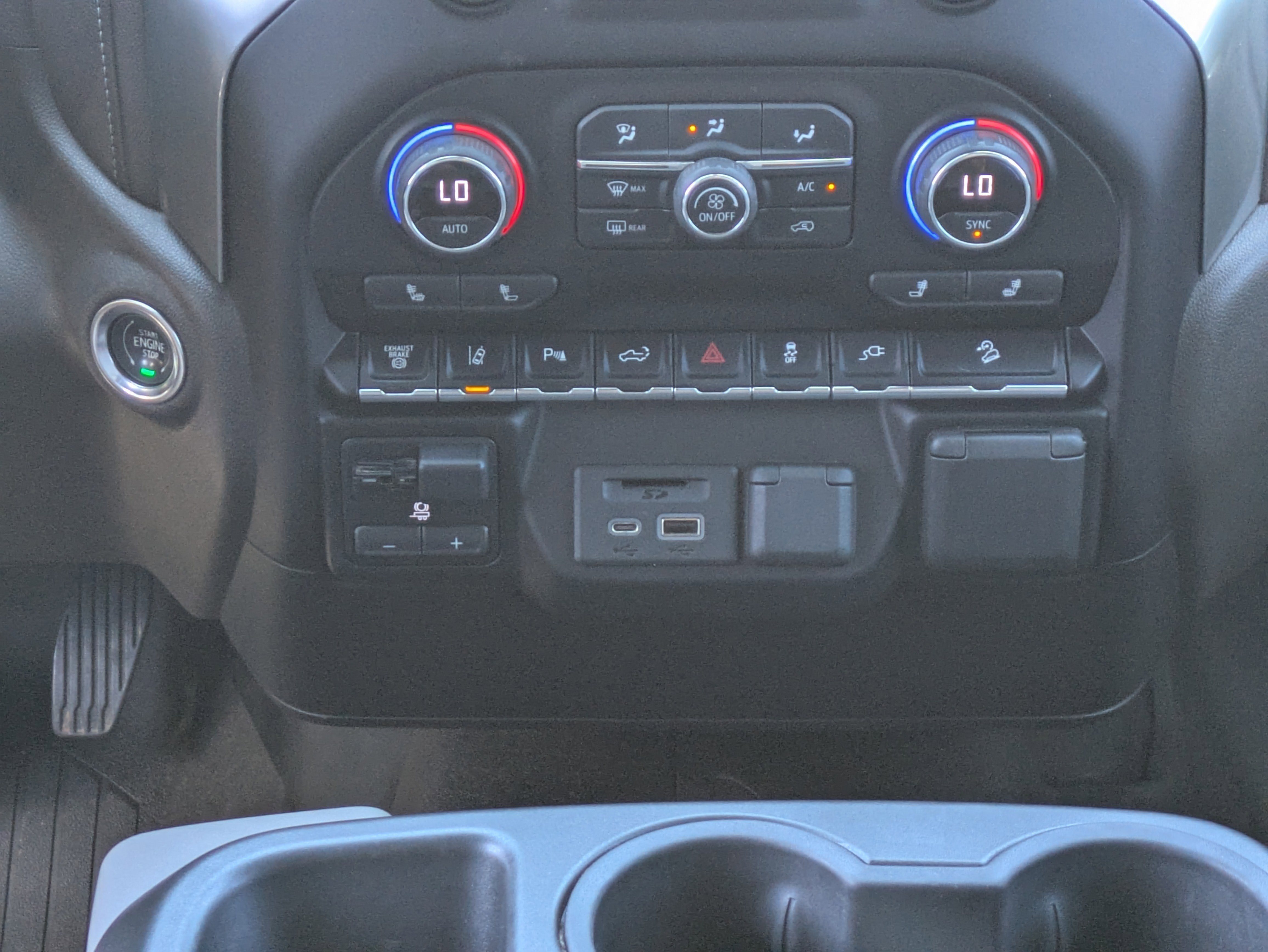 Used 2021 Chevrolet Silverado 3500 LTZ image 19