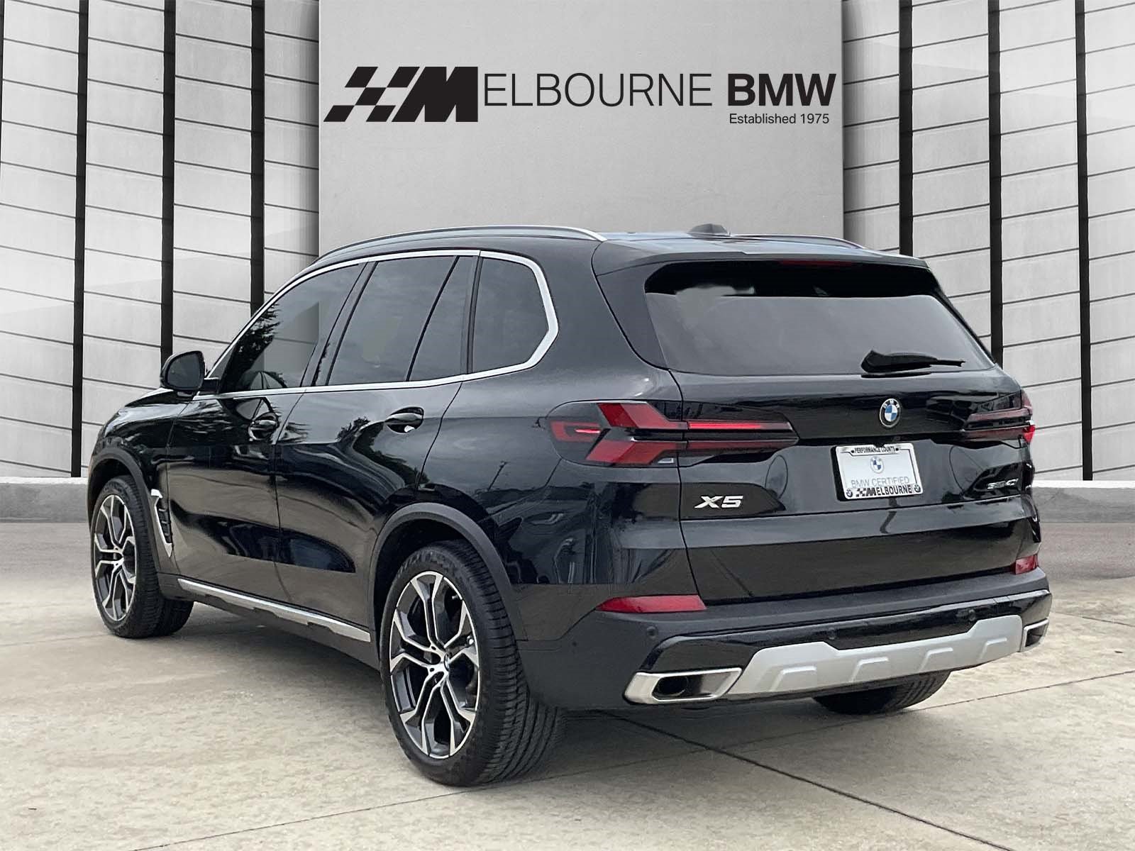 Certified 2024 BMW X5 sDrive40i w/ Premium Package RWD image 6