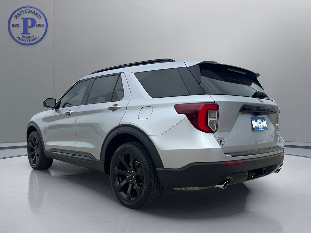 Used 2023 Ford Explorer ST-Line w/ Class IV Trailer Tow Package AWD/4WD image 5