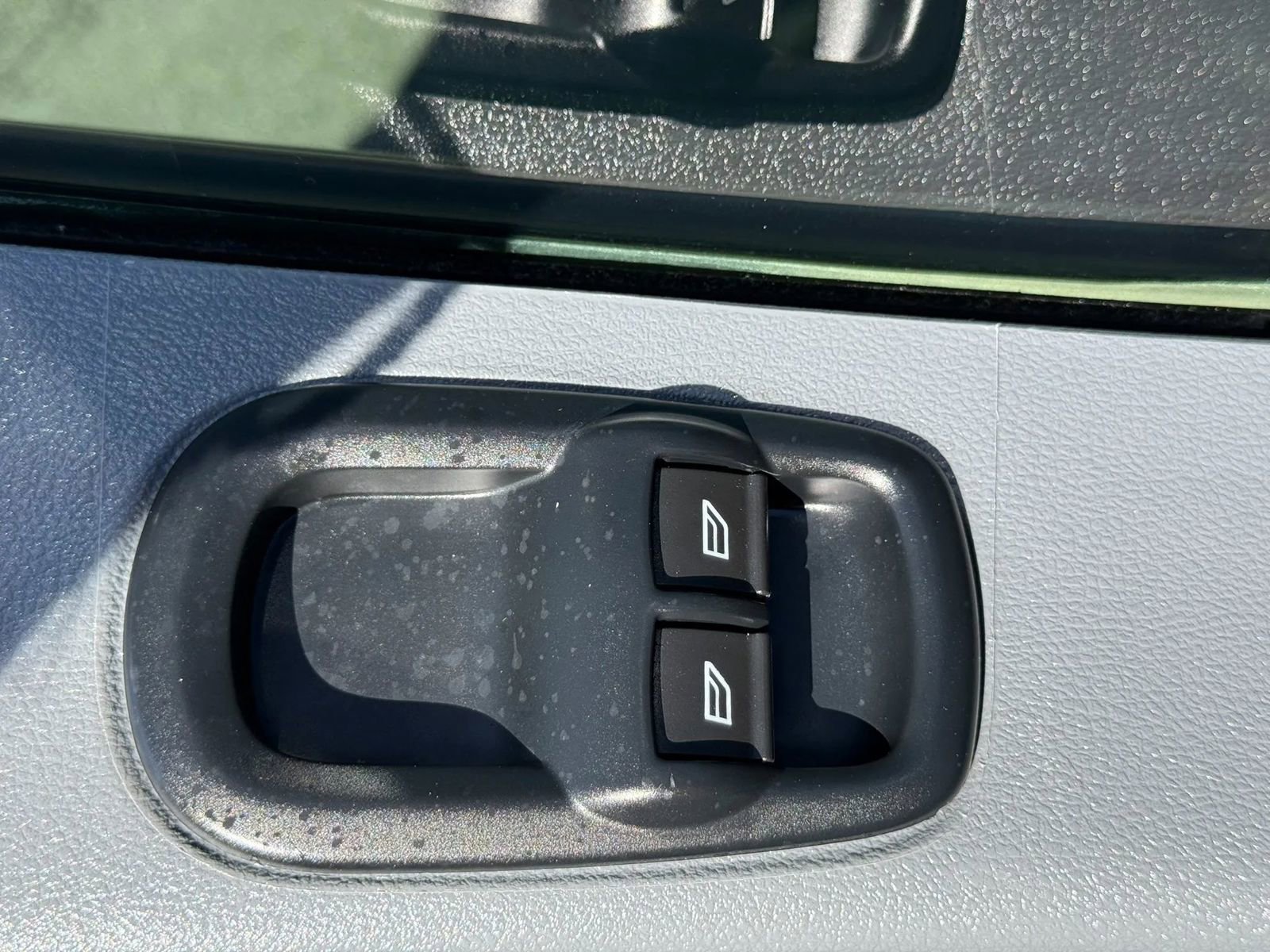 Used 2018 Ford Transit 150 130 Low Roof w/ Exterior Upgrade Package image 12