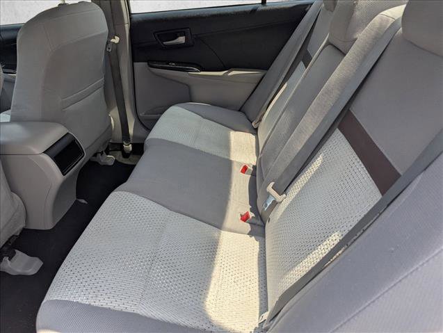 Used 2014 Toyota Camry LE FWD image 24