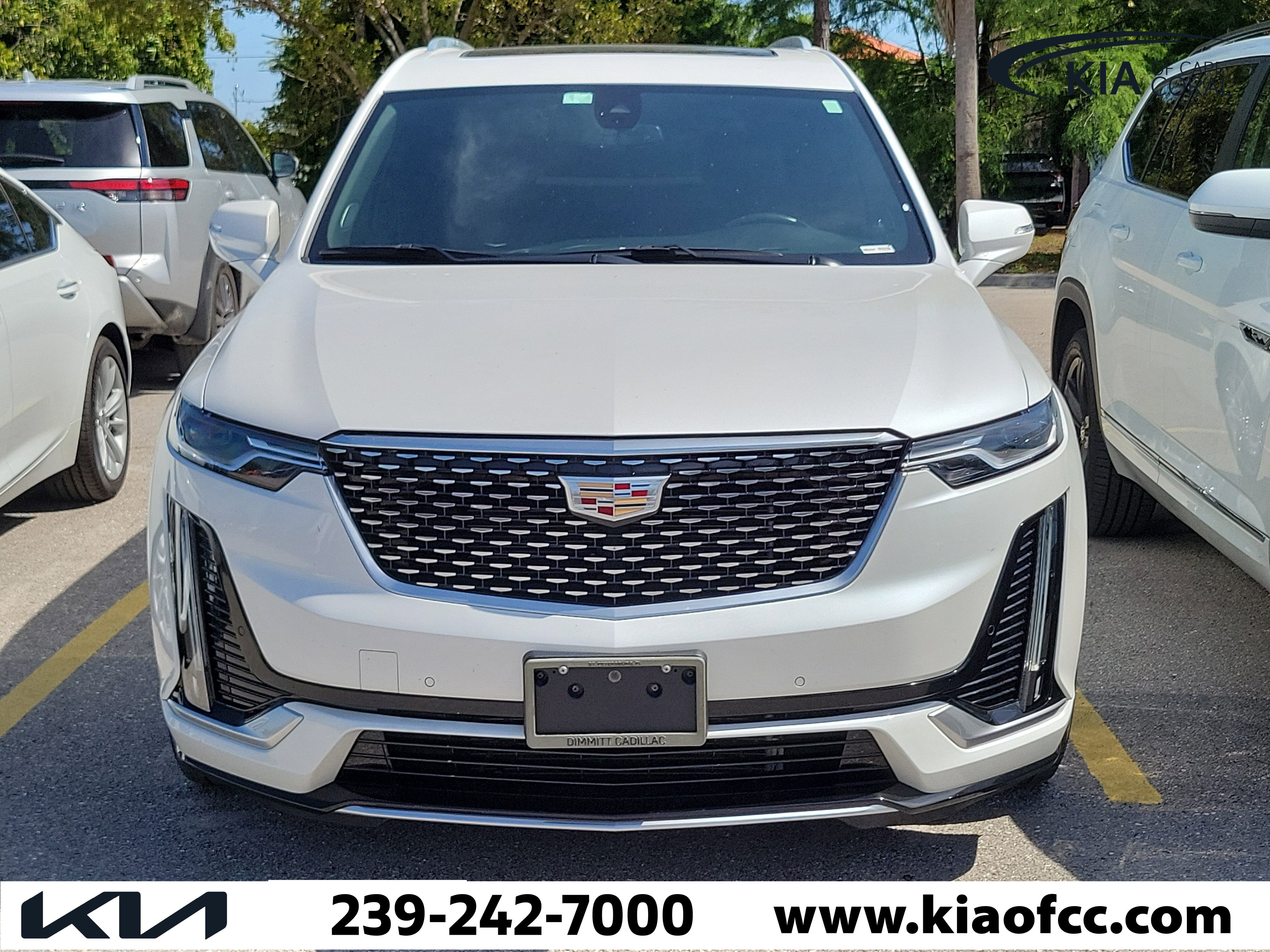 Used 2021 Cadillac XT6 Premium Luxury image 2
