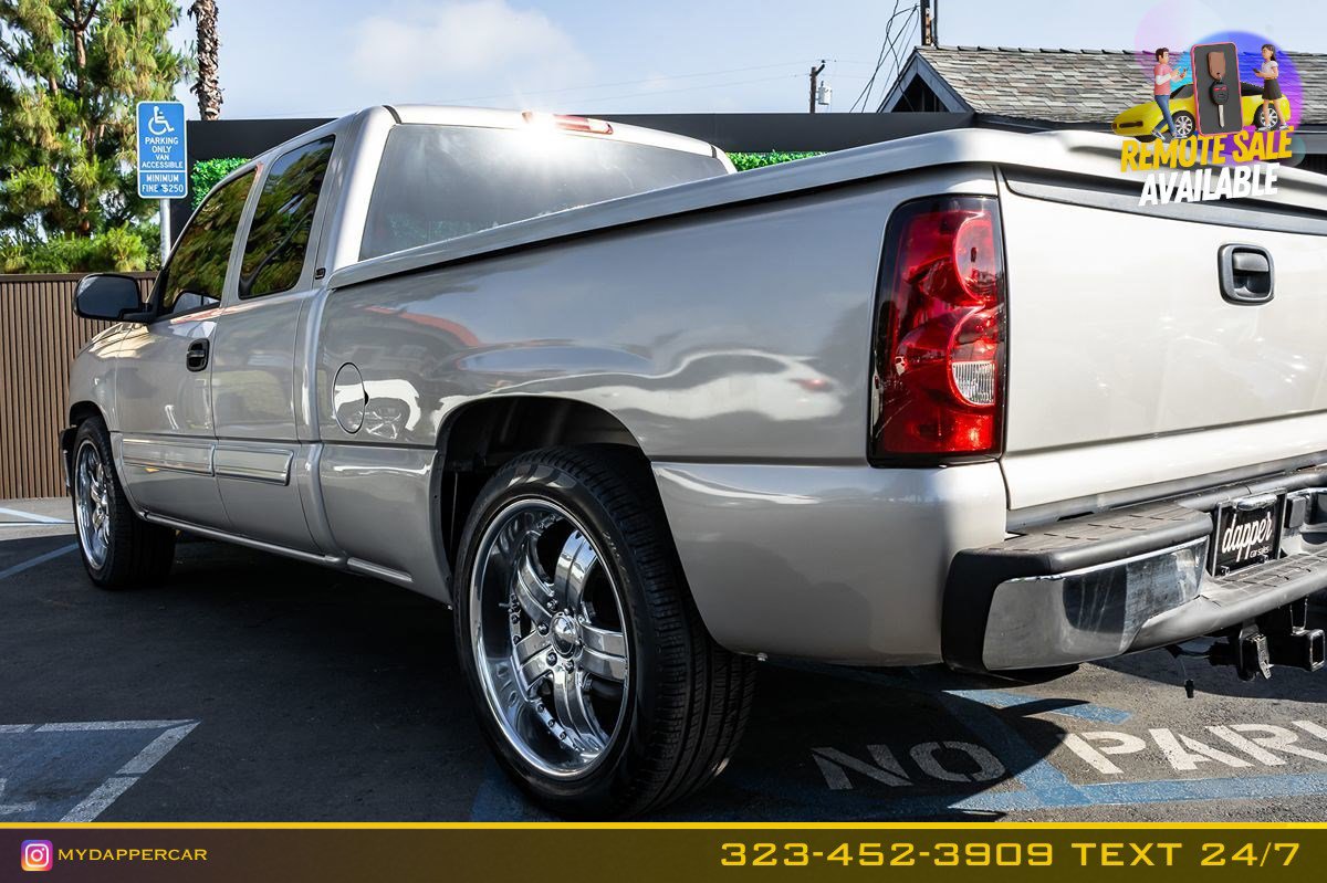 Used 2004 Chevrolet Silverado 1500 LS image 9
