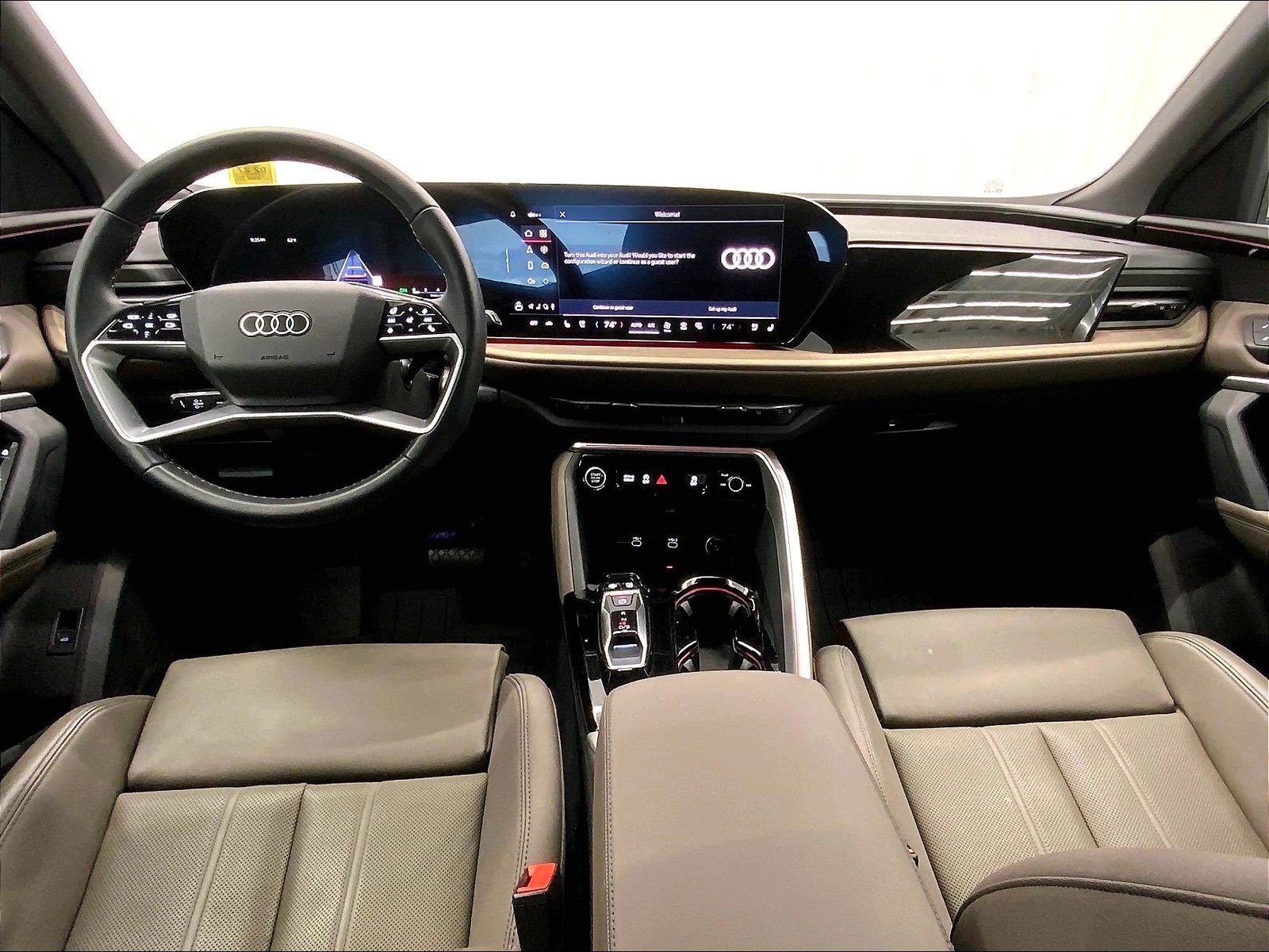 Used 2025 Audi Q5 Premium Plus w/ Premium Plus AWD/4WD image 14