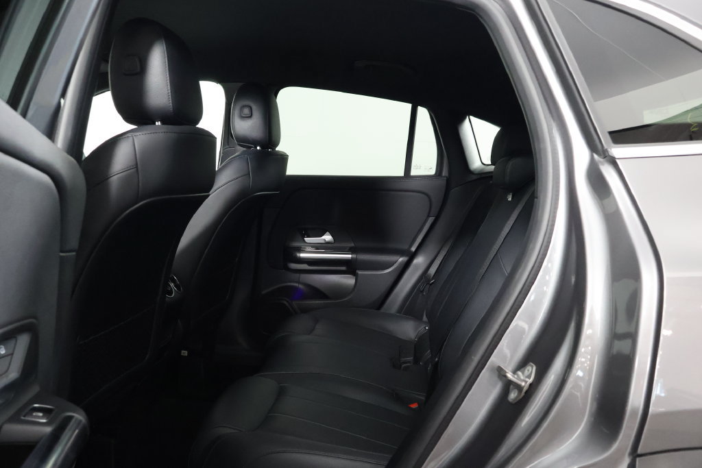 Certified 2022 Mercedes-Benz GLA 250 4MATIC image 11