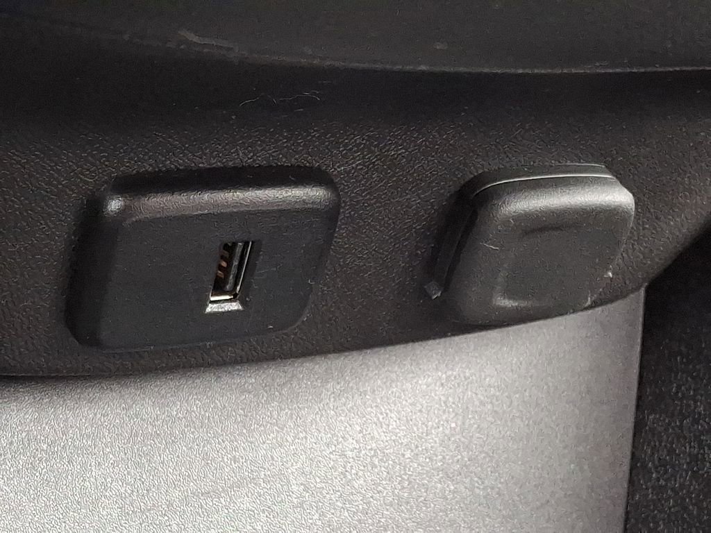 Used 2017 Chevrolet Malibu LS image 23
