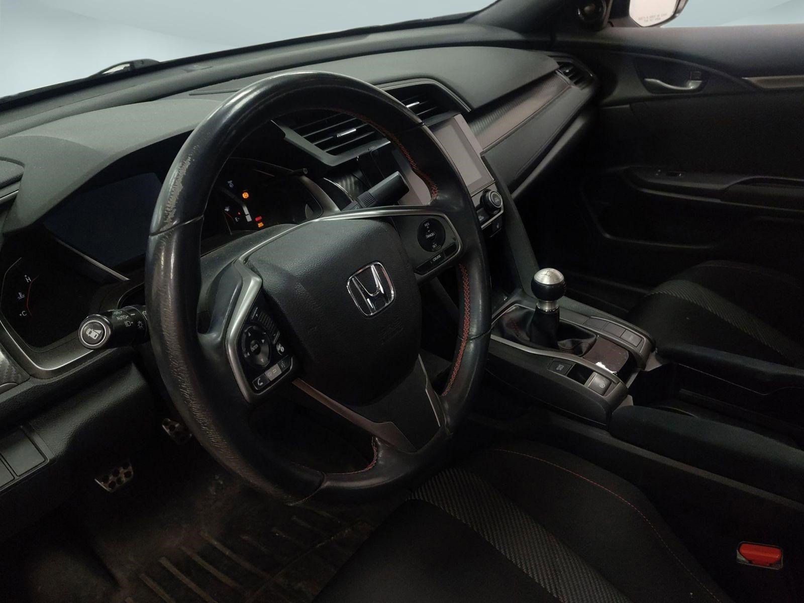 Used 2018 Honda Civic Si image 4