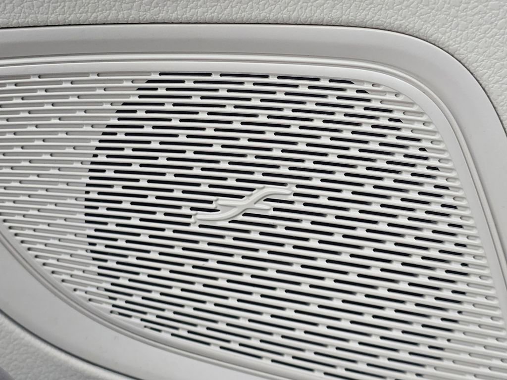 Used 2022 Mercedes-Benz C 300 4MATIC Sedan image 24