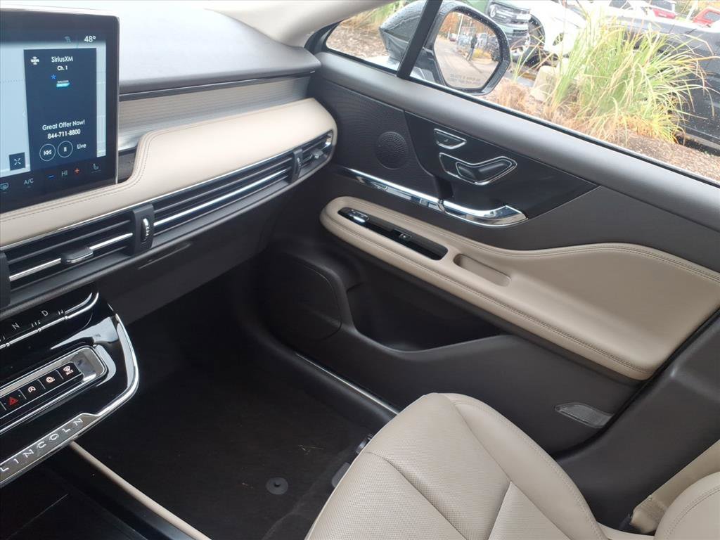 Certified 2023 Lincoln Corsair AWD w/ Equipment Group 101A image 21