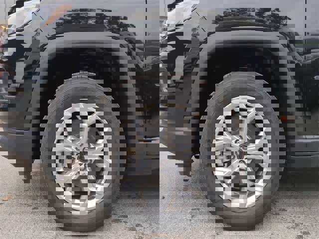 New 2026 Jeep Compass Latitude image 14