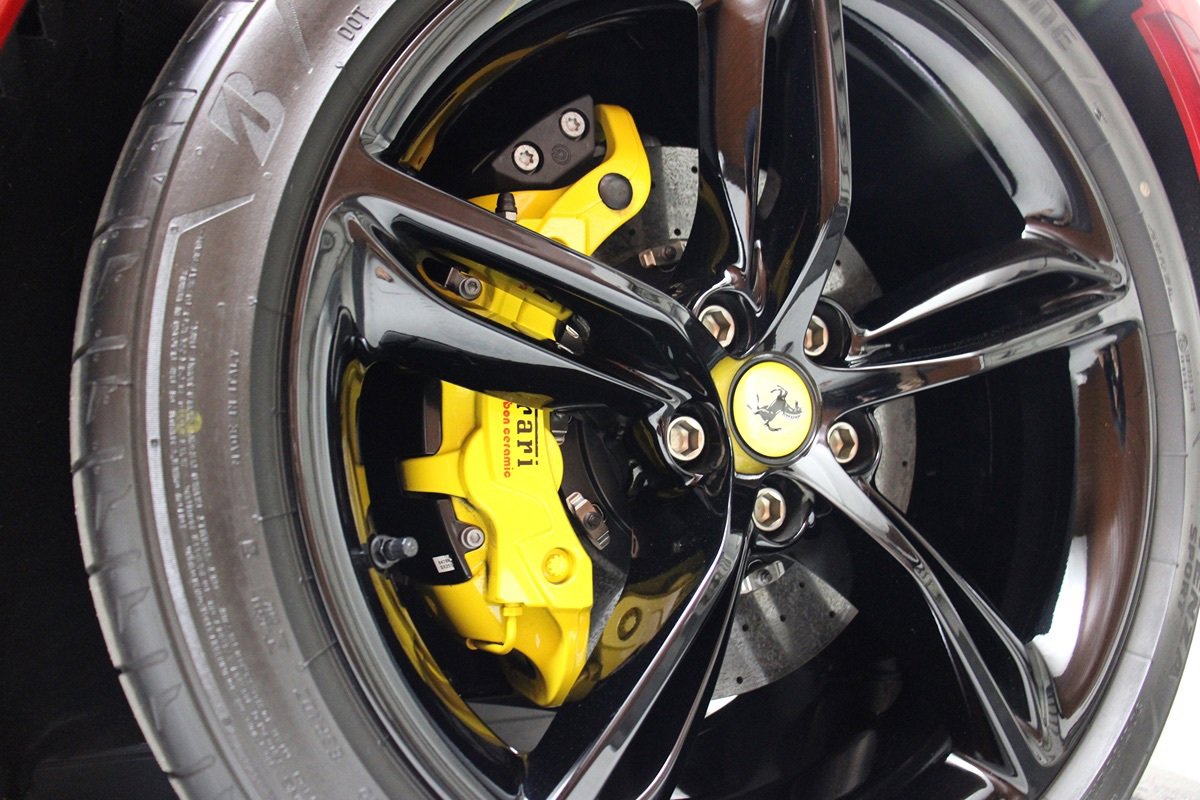 Used 2025 Ferrari 296 GTS image 50