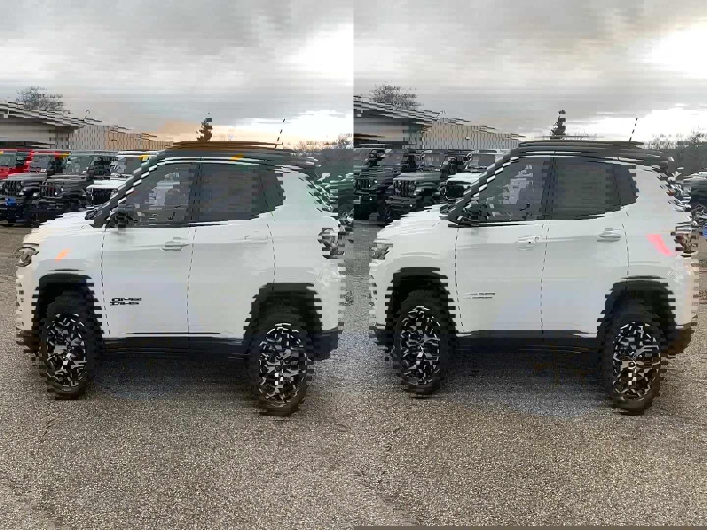 New 2026 Jeep Compass Limited w/ Sun, Sound & Navigation Group image 7