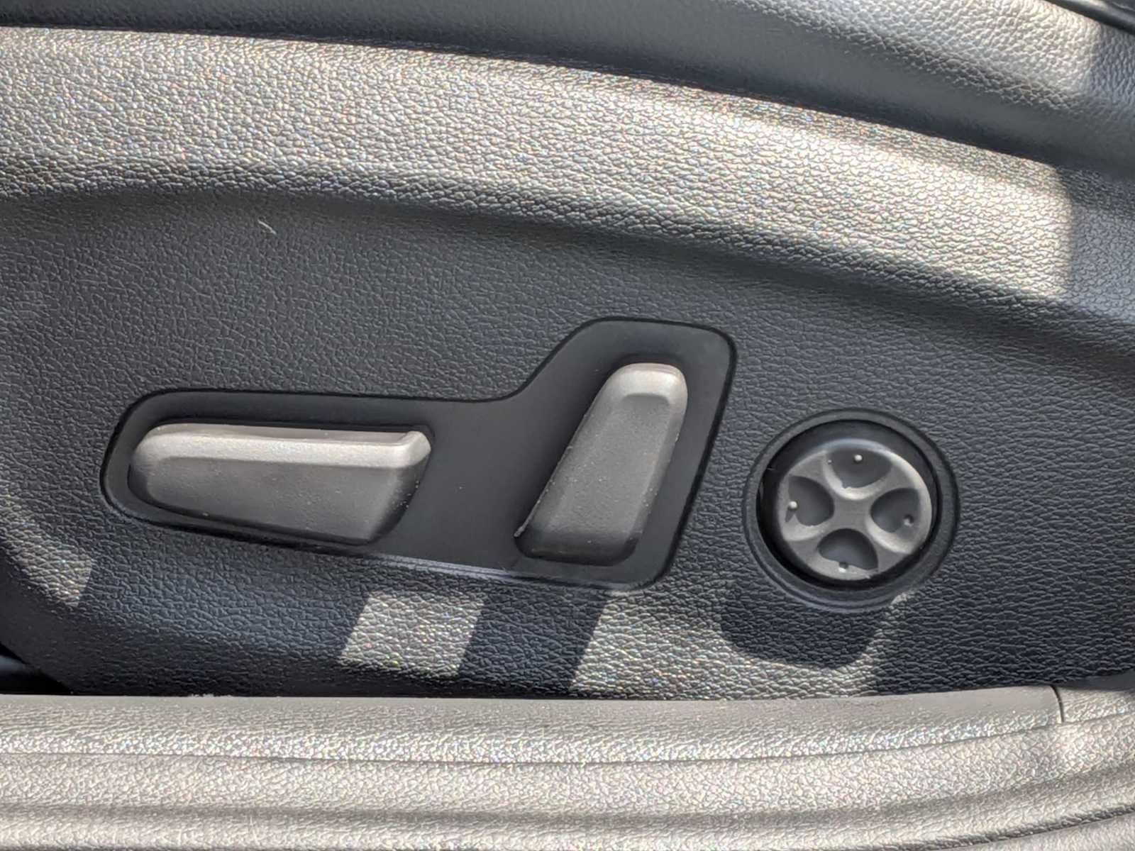 Used 2018 Hyundai Sonata Limited FWD image 15