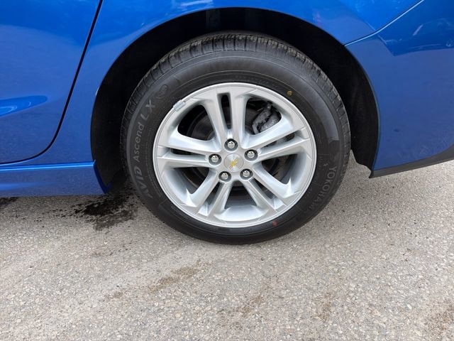 Used 2016 Chevrolet Cruze LT w/ Convenience Package FWD image 29