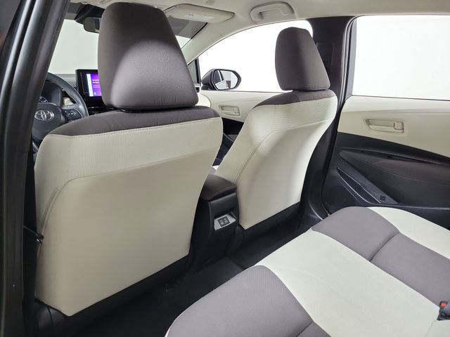 Used 2024 Toyota Corolla LE image 11