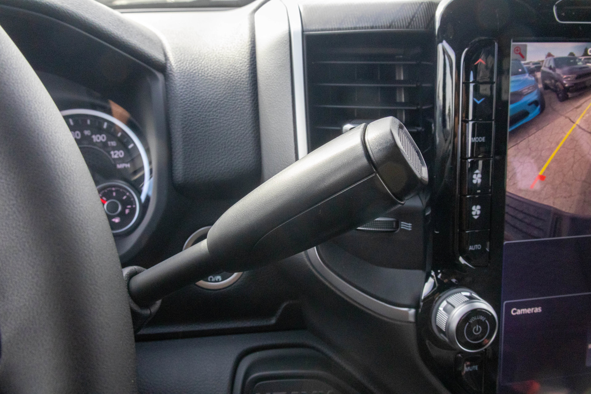 New 2027 RAM 2500 Big Horn AWD/4WD image 23