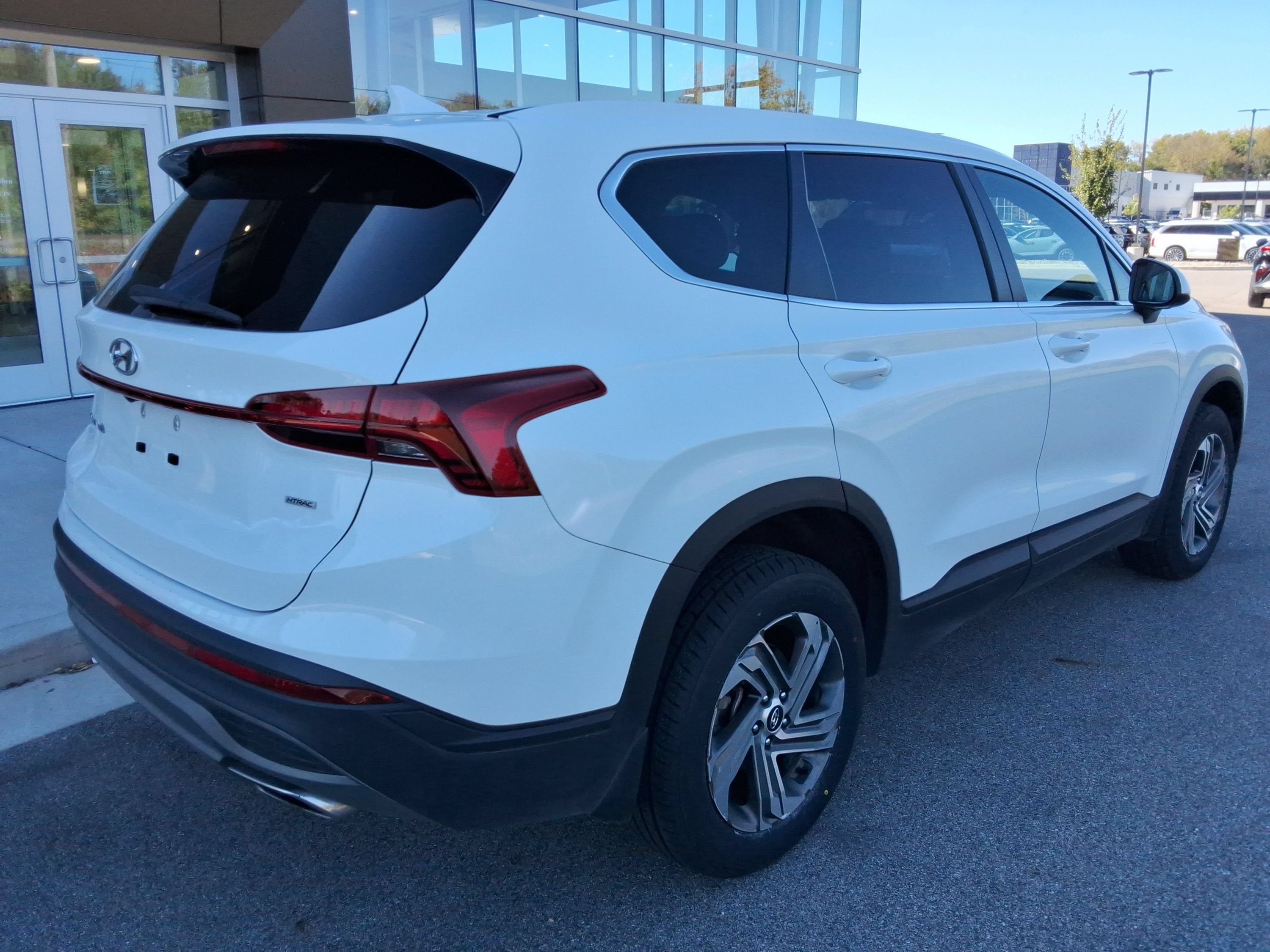 Used 2023 Hyundai Santa Fe SE AWD/4WD image 13